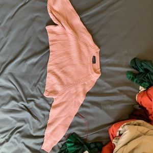 Cropped pink sweater